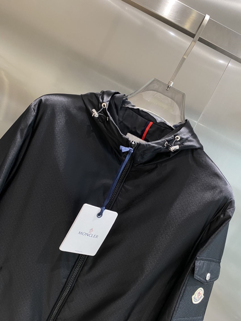 Pra*a outwear